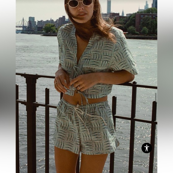 Live Show Quick Listing sales final as is shown in live auction🛍️ - Picture 17 of 17